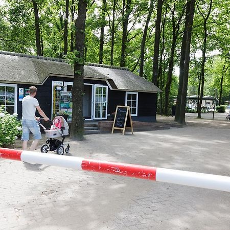Familiecamping De Vossenburcht IJhorst ภายนอก รูปภาพ