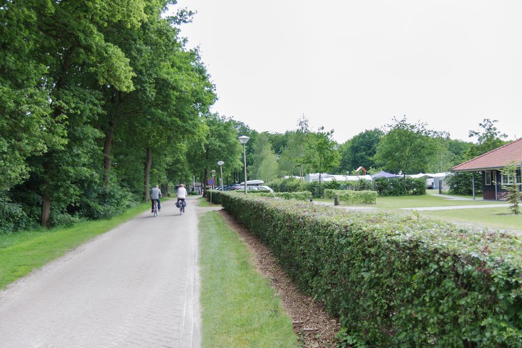 Familiecamping De Vossenburcht IJhorst ภายนอก รูปภาพ